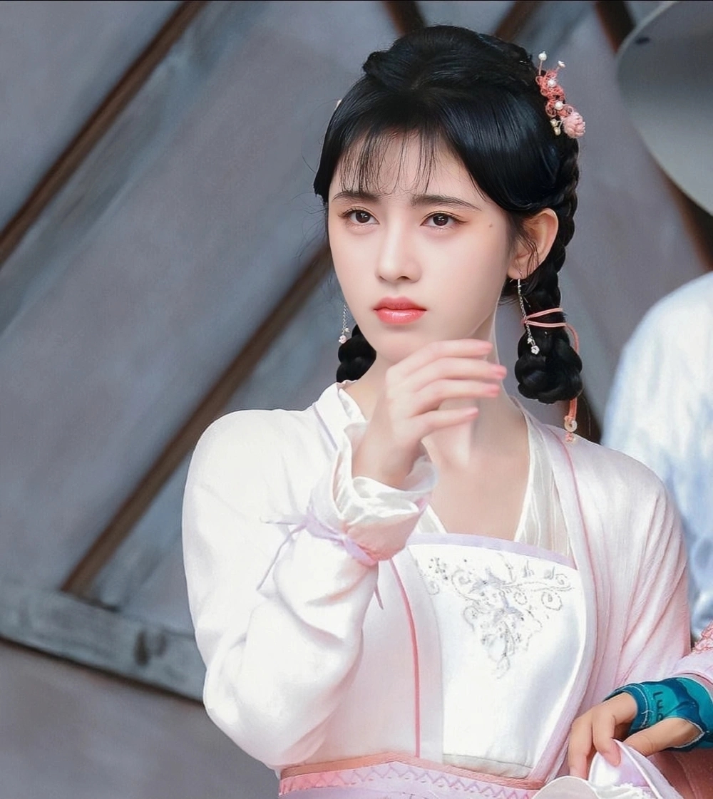 AMD欲战英伟达“AI王座”,执掌九年如何咸鱼翻身?