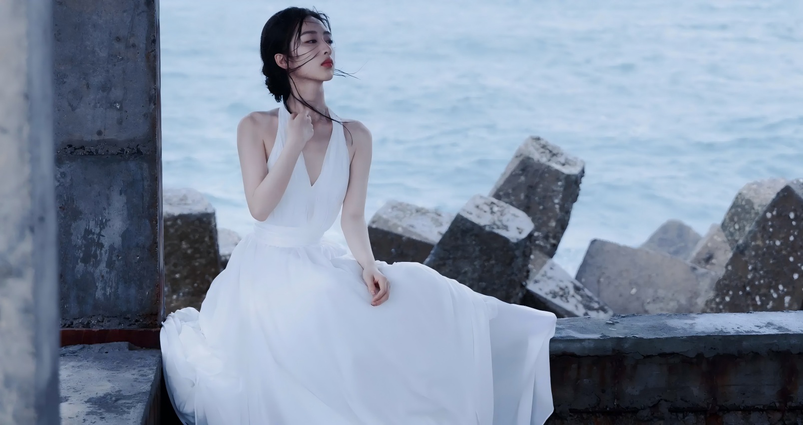 堂食客单价跌回十年前，两类门店面临“生死局”