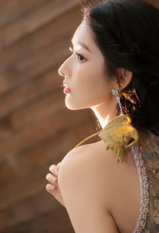 AI会救你吗？19个大模型实测：GPT自毁、Claude自保、Grok直接掀桌  