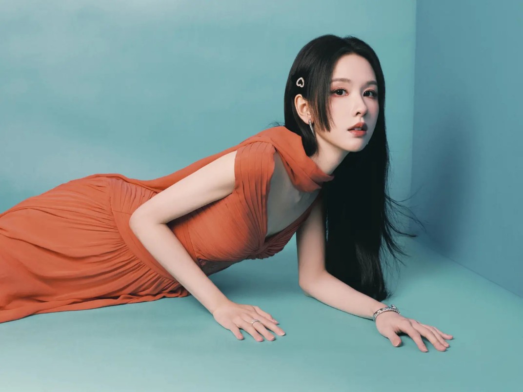 黄晓明、岳云鹏联手出品《九号秘事》，首播热度跻身短剧前五