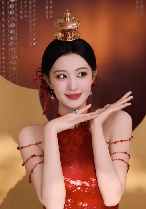 佘诗曼回应花200万租豪宅！为了方便母亲生活起居